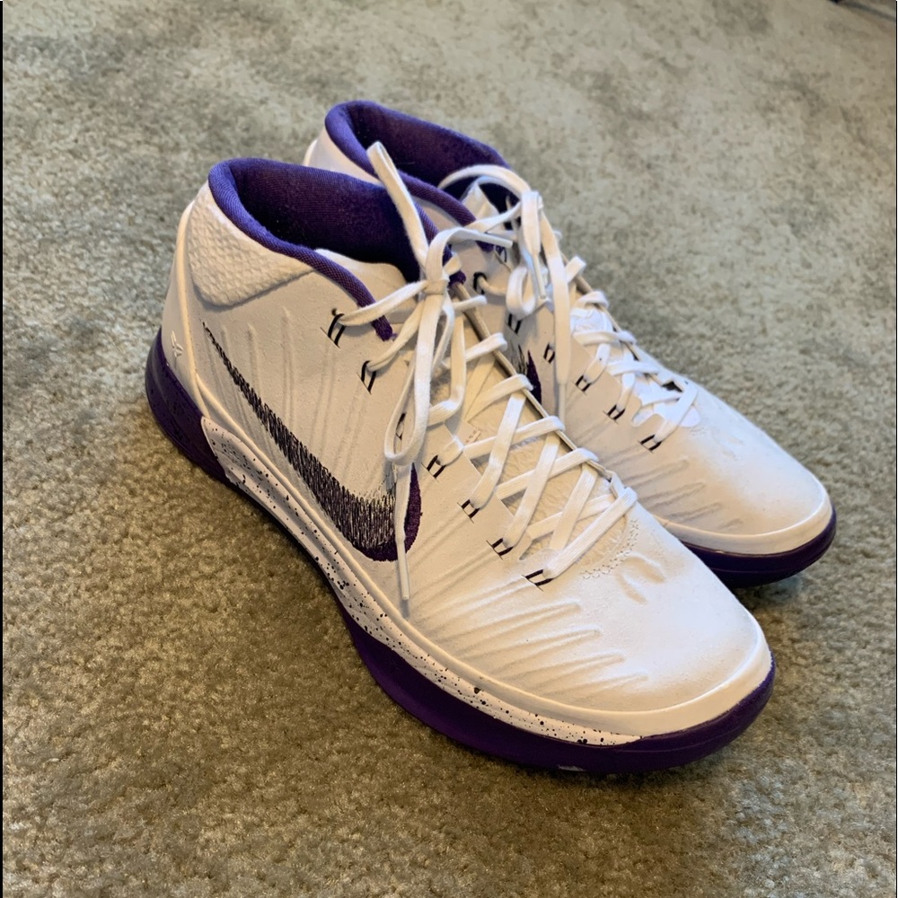 Kobes - Picture 3 of 4